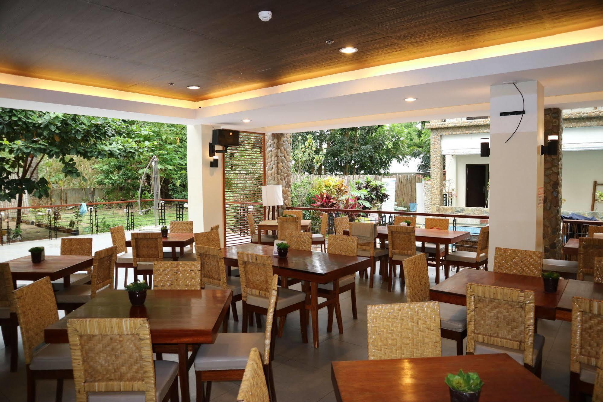 Marianne Hotel Puerto Princesa Exterior foto