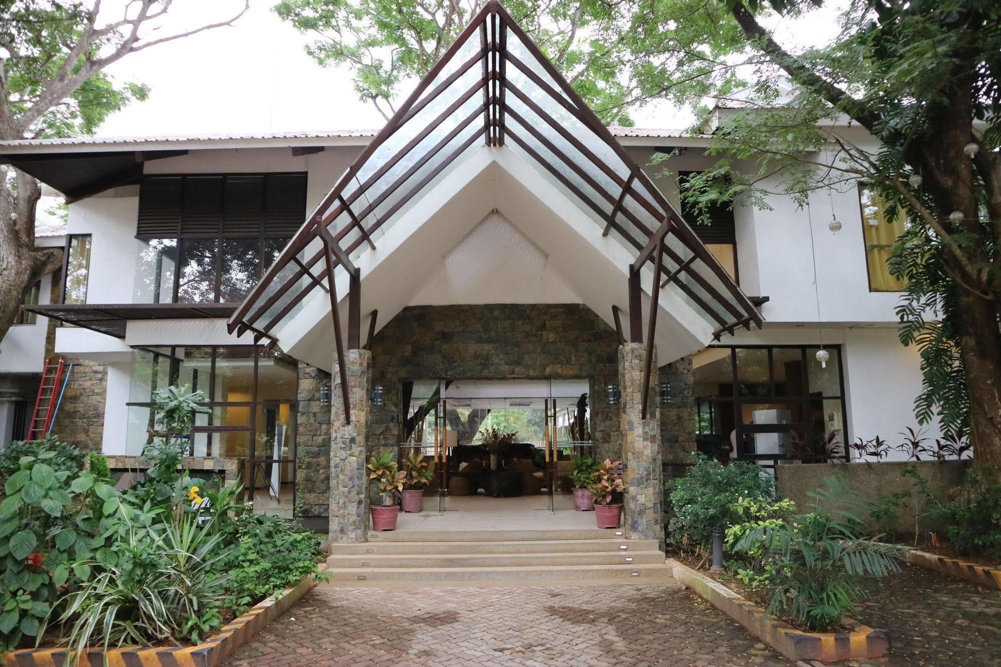 Marianne Hotel Puerto Princesa Exterior foto